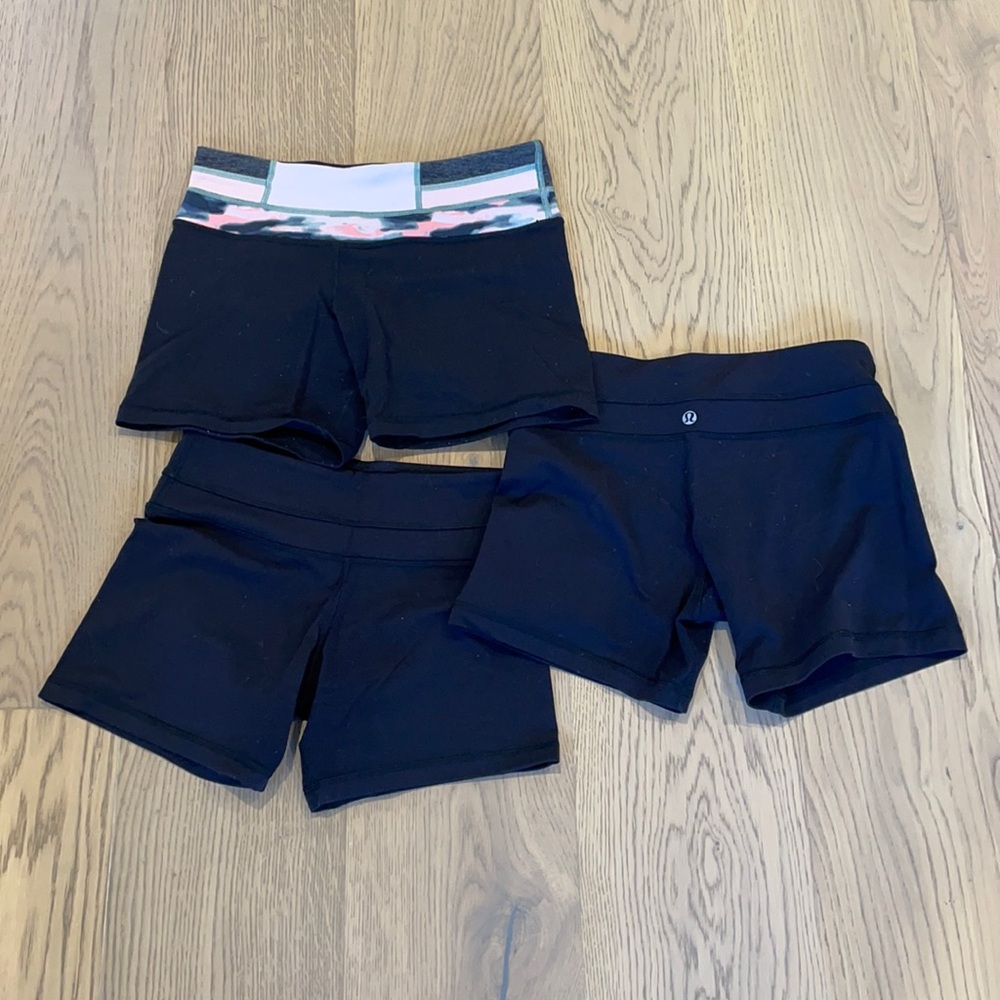 Lululemon spandex shorts